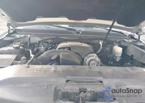 2011 Cadillac Escalade Standard from USA, damaged, VIN 1GYS4AEF5BR318026